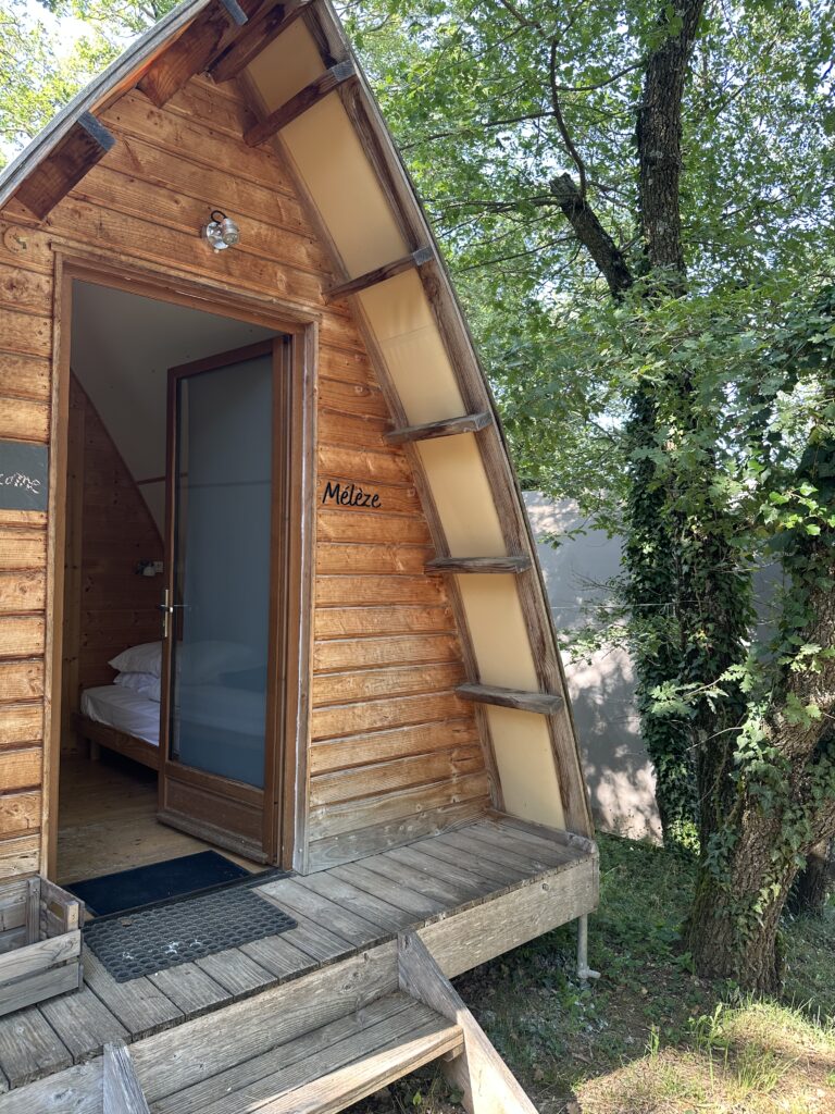 Secteur aventure : Hutte Mélèze avec 4 lits simples